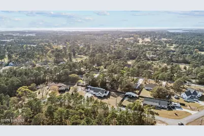 120 Robin Crescent, Cape Carteret, NC 28584 - Photo 43