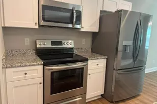 1050 W Indiana Ave, Southern Pines, NC 28387 - Photo 9