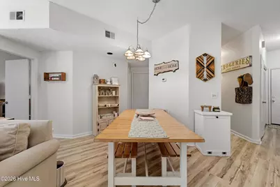 4230 Wilshire Boulevard #Apt 104, Wilmington, NC 28403 - Photo 5