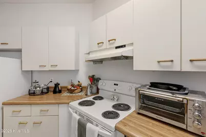 4230 Wilshire Boulevard #Apt 104, Wilmington, NC 28403 - Photo 7
