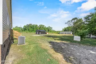 2041 Bay Rd, Wallace, NC 28466 - Photo 23