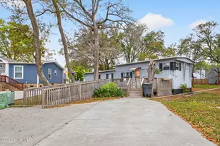 6895 14th St SW, Ocean Isle Beach, NC 28469 - Photo 1