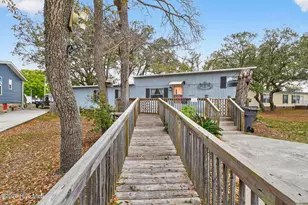 6895 14th St SW, Ocean Isle Beach, NC 28469 - Photo 3