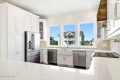 787 Ocean Boulevard W, Holden Beach, NC 28462 - Photo 7