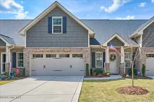 124 Lark Dr, West End, NC 27376 - Photo 1