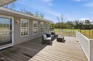 6513 Maggie Hart Ln, Grifton, NC 28530 - Photo 9