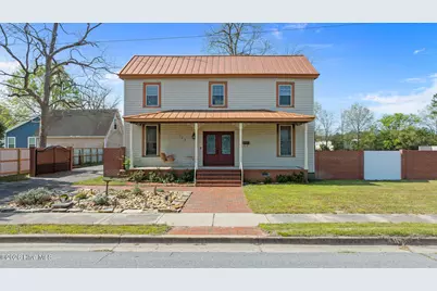 128 E Railroad Street, La Grange, NC 28551 - Photo 3