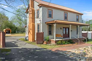 128 E Railroad St, La Grange, NC 28551 - Photo 1