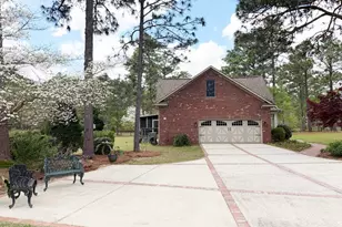 449 Rose Ridge Rd, Aberdeen, NC 28315 - Photo 9