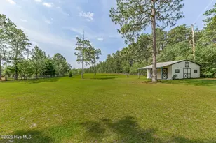 449 Rose Ridge Rd, Aberdeen, NC 28315 - Photo 11
