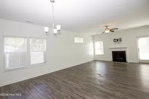 3025 Dana Ln, Aberdeen, NC 28315 - Photo 11