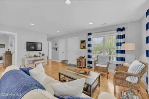 134 NW 17th St, Oak Island, NC 28465 - Photo 5