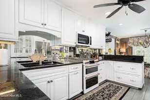 2301 Parham Dr, Wilmington, NC 28403 - Photo 15