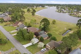 824 Pelican Dr, New Bern, NC 28560 - Photo 67