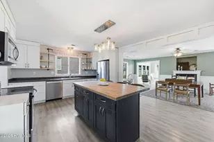 824 Pelican Dr, New Bern, NC 28560 - Photo 13