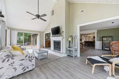 824 Pelican Drive, New Bern, NC 28560 - Photo 7