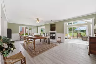 824 Pelican Dr, New Bern, NC 28560 - Photo 9