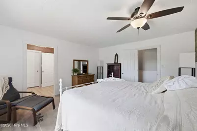 824 Pelican Drive, New Bern, NC 28560 - Photo 21