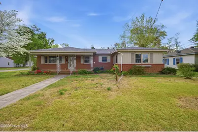 206 Hiland Park Avenue, Hertford, NC 27944 - Photo 1