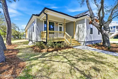 141 NE 39th Street, Oak Island, NC 28465 - Photo 5