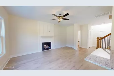 201 Spring Meadows Drive, Aberdeen, NC 28315 - Photo 7