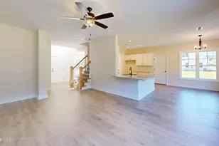 201 Spring Meadows Dr, Aberdeen, NC 28315 - Photo 7