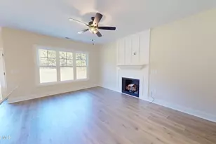 201 Spring Meadows Dr, Aberdeen, NC 28315 - Photo 5