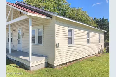 310 Jones Street, New Bern, NC 28562 - Photo 3