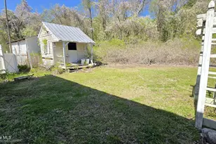 2083 Harvey Point Rd, Hertford, NC 27944 - Photo 13