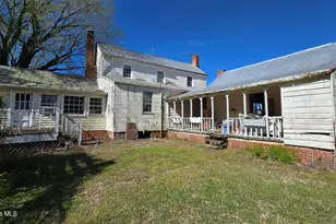 2083 Harvey Point Rd, Hertford, NC 27944 - Photo 9