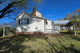 2083 Harvey Point Rd, Hertford, NC 27944 - Photo 11