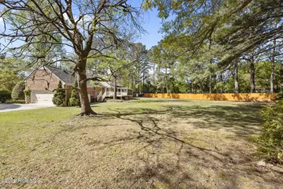 904 Hidden Drive, New Bern, NC 28562 - Photo 3