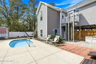 108 NW 25th St, Oak Island, NC 28465 - Photo 5