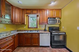390 Old Winberry Rd, Newport, NC 28570 - Photo 7