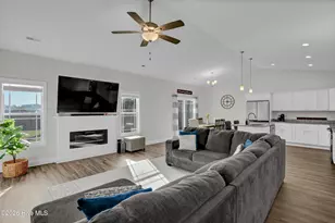 406 Duster Ln, Richlands, NC 28574 - Photo 17