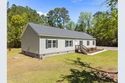324 Holly Shelter Road, Jacksonville, NC 28540 - Photo 11