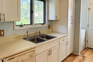 8208 Schooner Pl, Wilmington, NC 28412 - Photo 9