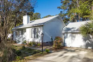 8208 Schooner Pl, Wilmington, NC 28412 - Photo 3