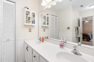 9818 N Olde Towne Wynd SE, Leland, NC 28451 - Photo 25