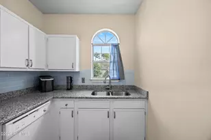 717 Bragg Dr, Wilmington, NC 28412 - Photo 3