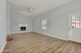 241 Pilgrim Cir, Wilmington, NC 28401 - Photo 9