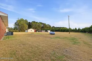 6353 Buffalo Rd, Selma, NC 27576 - Photo 7