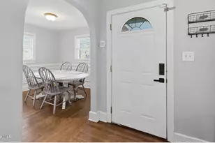 296 Sixth St, Ayden, NC 28513 - Photo 5