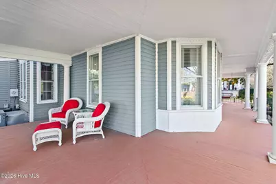 315 W Church Street, Elizabeth City, NC 27909 - Photo 5