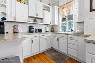 315 W Church St, Elizabeth City, NC 27909 - Photo 13