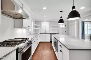 1202 Forest Hills Dr, Wilmington, NC 28403 - Photo 11