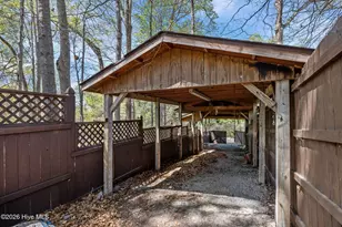 1104 W Rock Spring Rd, Greenville, NC 27858 - Photo 13