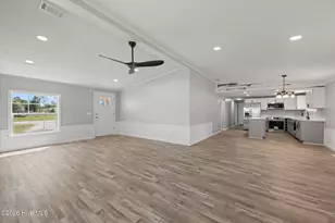 722 Billy Dr, New Bern, NC 28562 - Photo 5