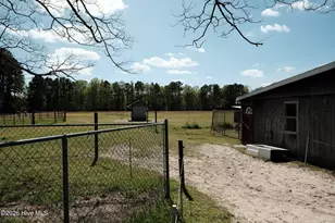 697 Okisko Rd, Elizabeth City, NC 27909 - Photo 9