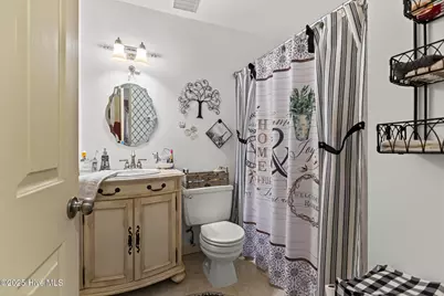 508 University Drive, Jacksonville, NC 28546 - Photo 23